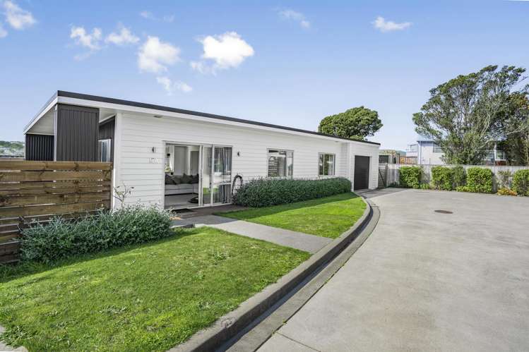 15A Tuki Street Titahi Bay_2