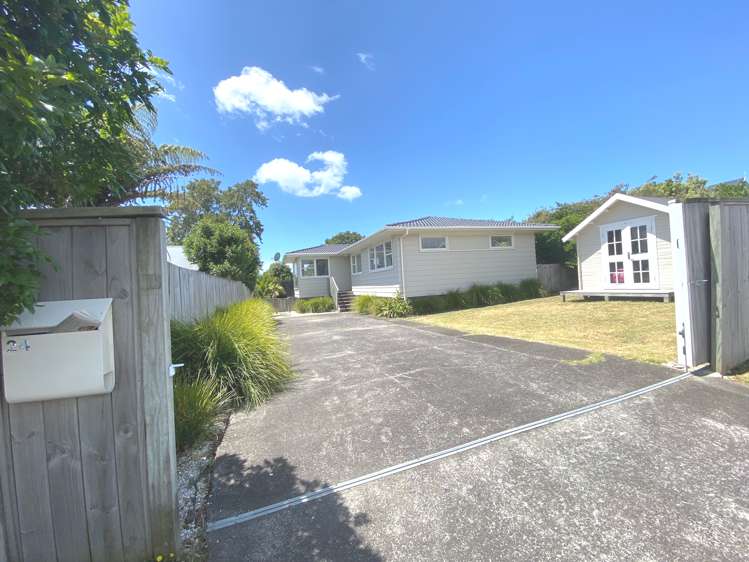 24 Taioma Crescent Te Atatu Peninsula_14
