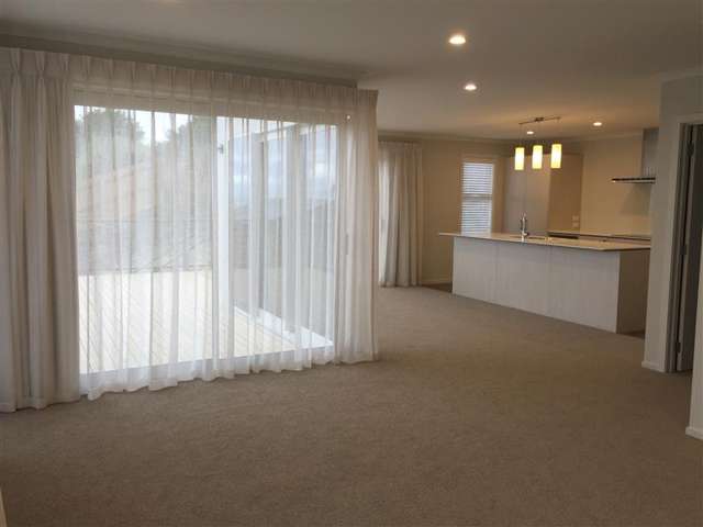 101 Coster Street 10799_1