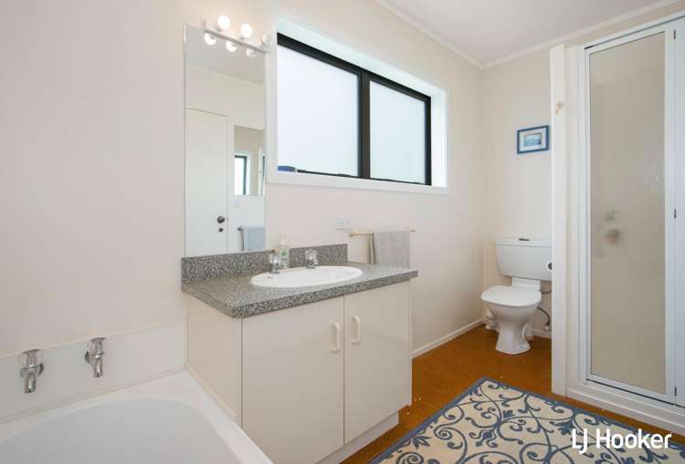 469 Seaforth Road Waihi Beach_17