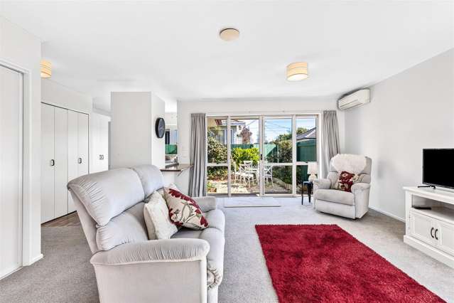 2/9 Marsden Road Stoke_3