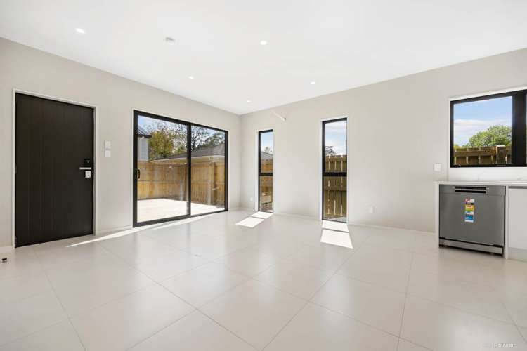 1-5/62 Woodside Road Massey_1