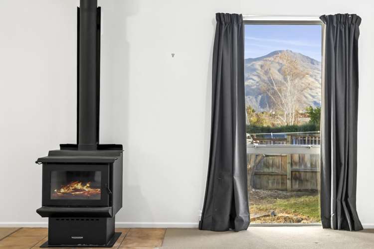 3b Hogan Lane Wanaka_6