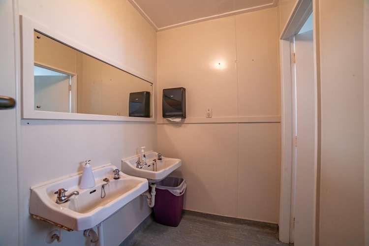 228A Levers Road Matua_10