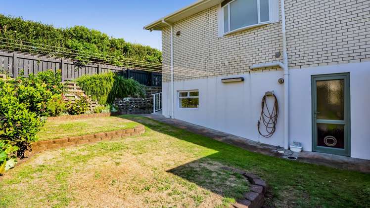 13B Hine Street New Plymouth_35