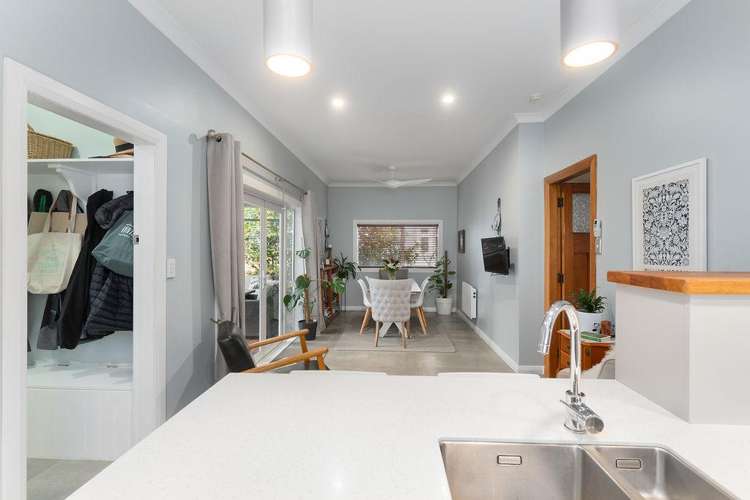 19 Clifton Avenue Carterton_6