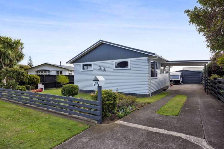 39 Carey Street Waitara_34