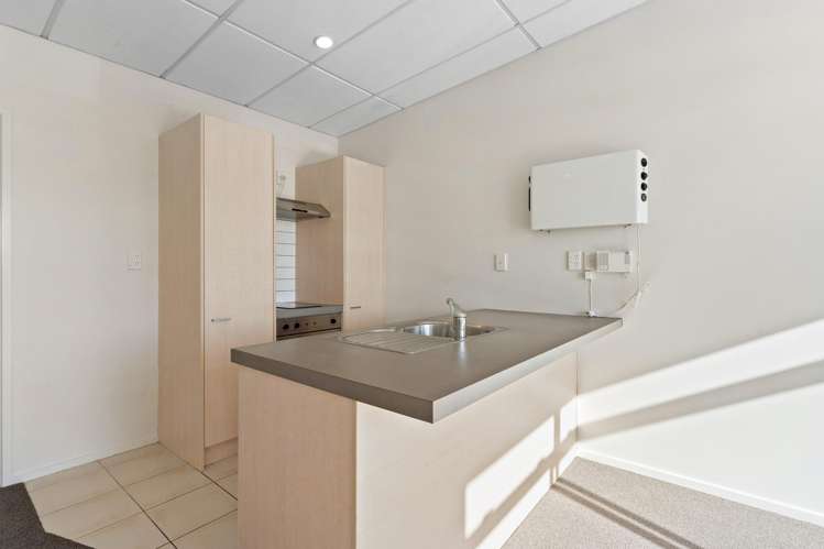 9/13 Laidlaw Way East Tamaki_6