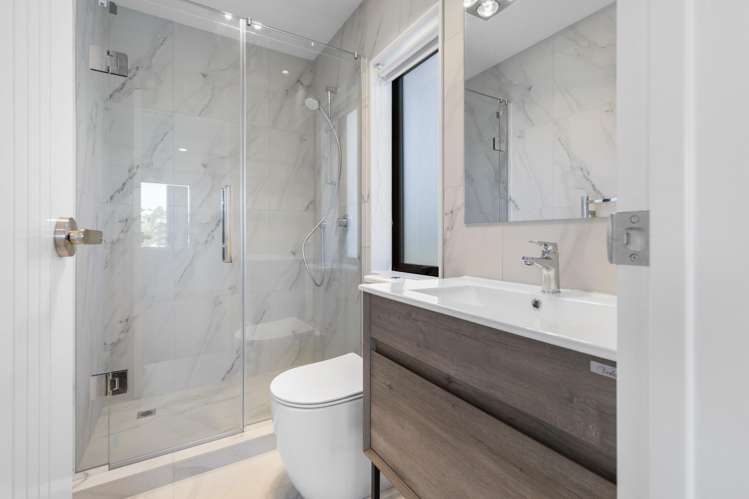  1/40 John Downs Drive Browns Bay_15