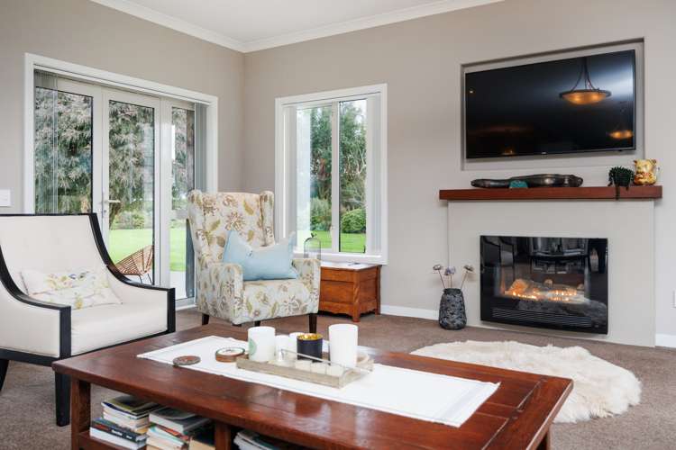 65 Reid Line West Feilding_15