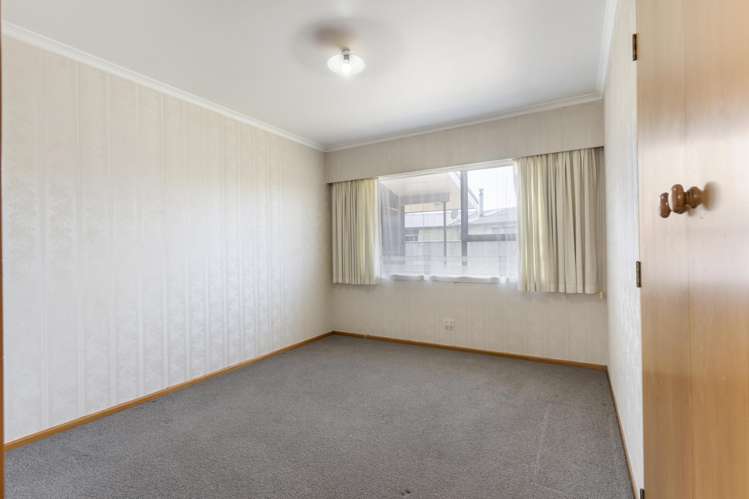 3 Deller Drive Carterton_11