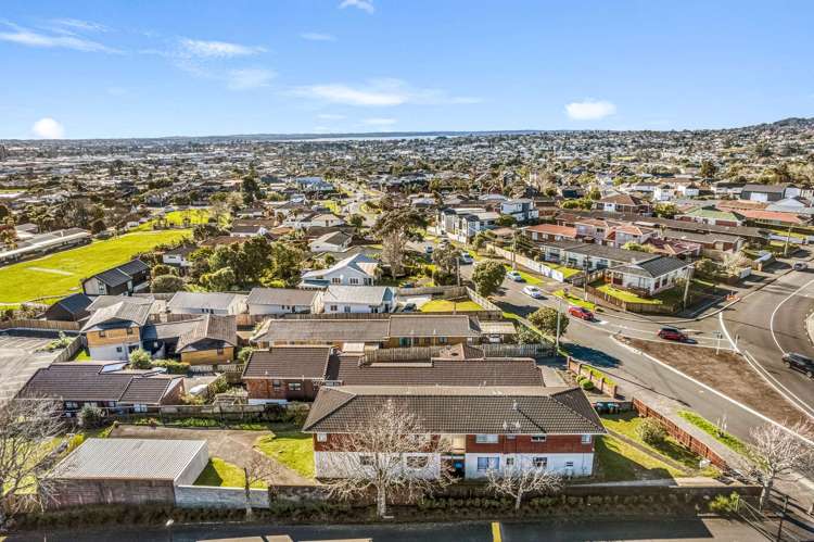 2/485 Blockhouse Bay Road Blockhouse Bay_24