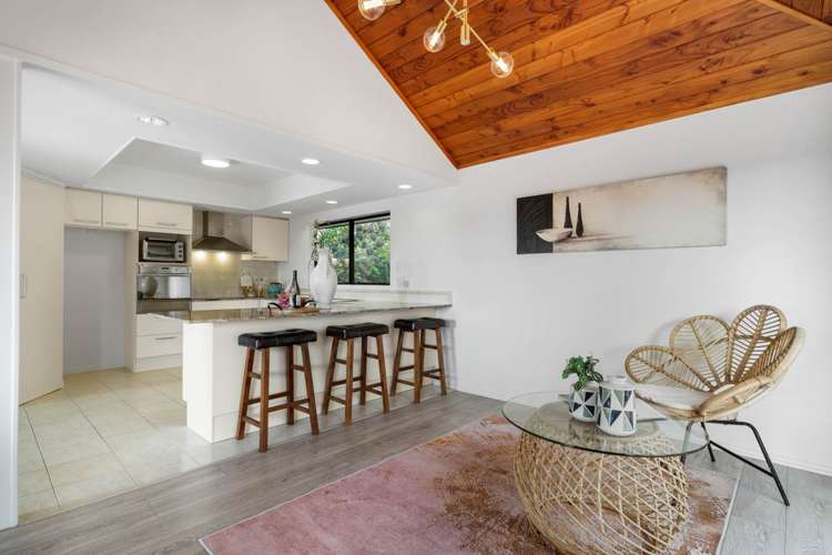 219 Chelsea View Drive Chatswood_6