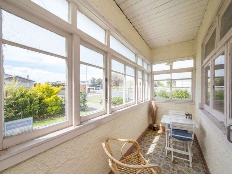 90 Lyndhurst Street Takaro_13