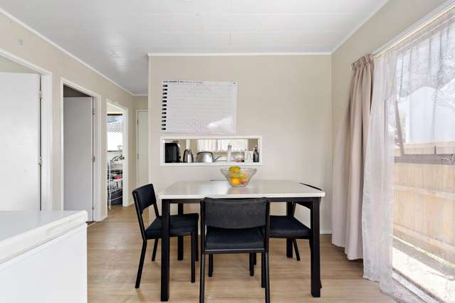 1 Sharland Avenue Manurewa_4