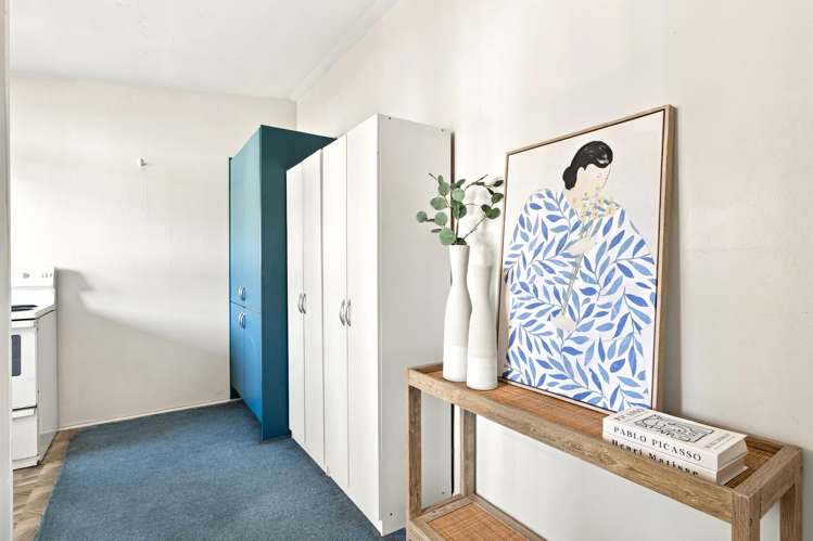 2/31 Percy Street Phillipstown_10