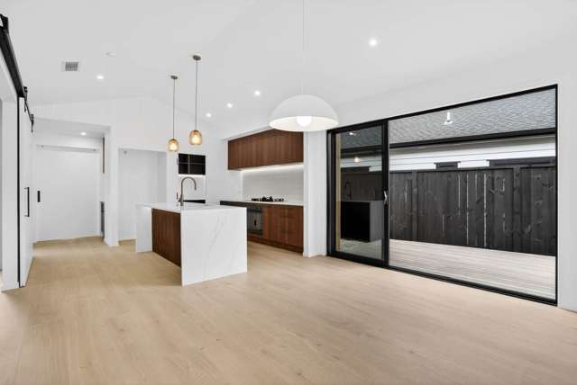 5 Tukutata Crescent Milldale_2