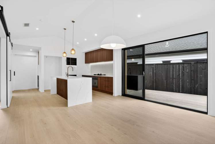 5 Tukutata Crescent Milldale_1