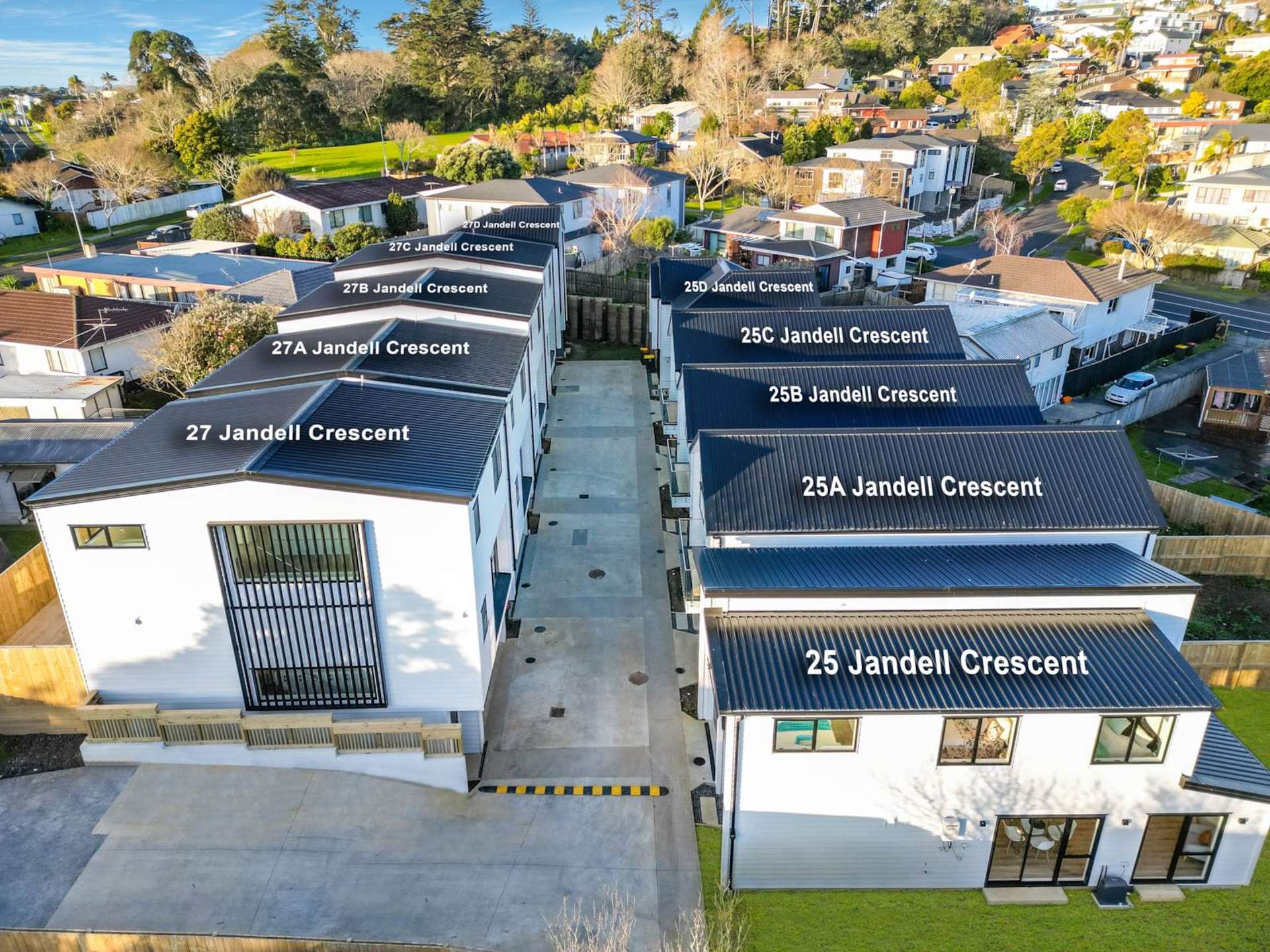 25 and 27 Jandell Crescent Bucklands Beach_0