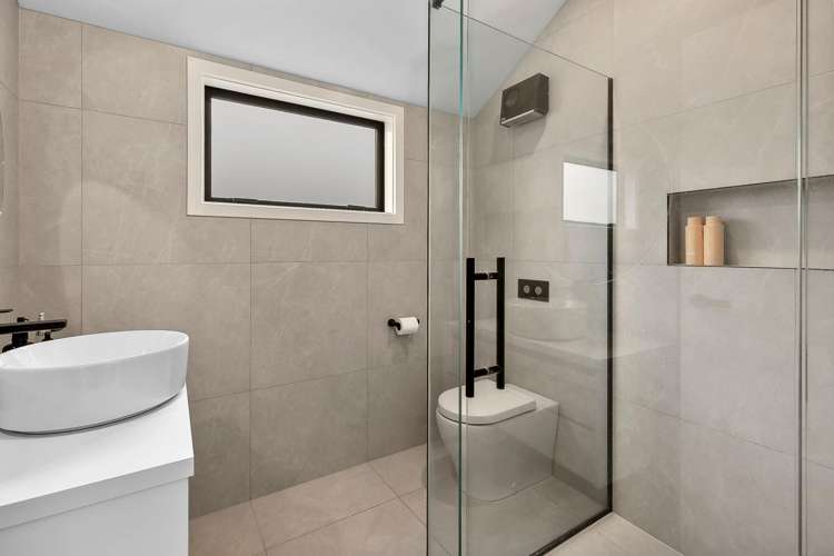17 Cooper Crescent Luggate_12