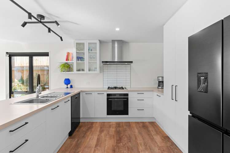 56 Lyttelton Street Somerfield_3