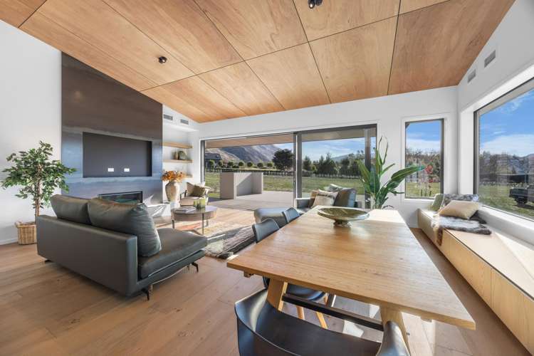 19 Glenbrae Crescent Wanaka_7