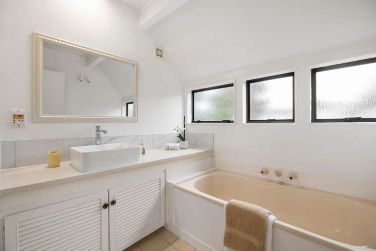 3/15 Swanson Road Henderson_12