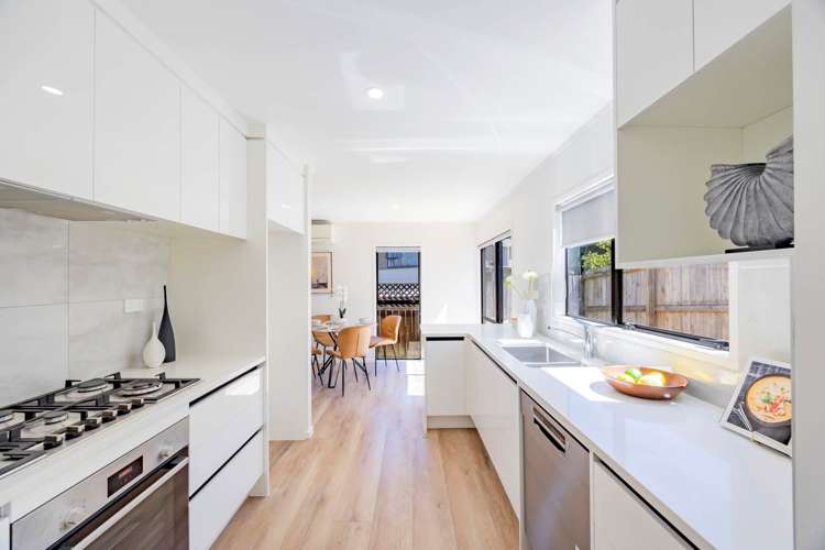 13 Cottam Grove Northcross_12