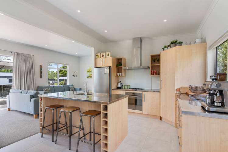 99 Vista Paku Pauanui_10