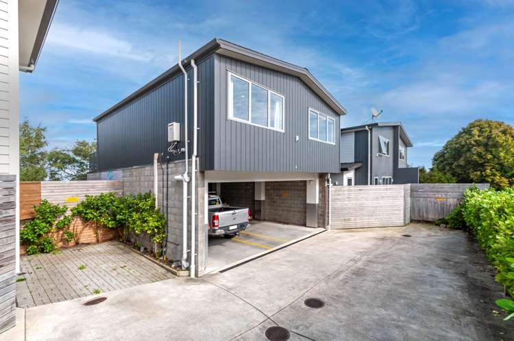 167E Chivalry Road Glenfield_0