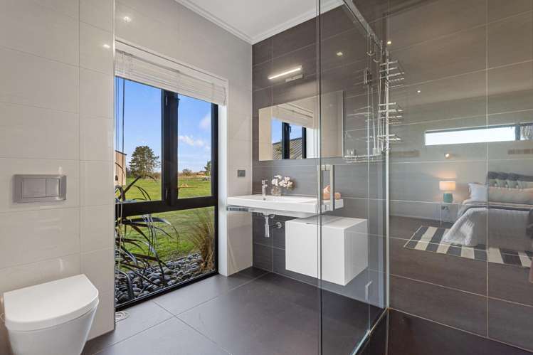 585 Coutts Island Road Coutts Island_17