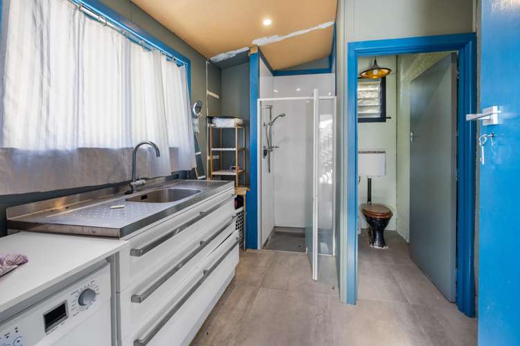 7 Hopkins Street Luggate_12