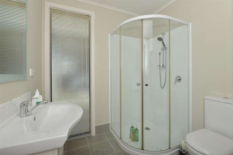 81 Jumna Road Maungaturoto_12