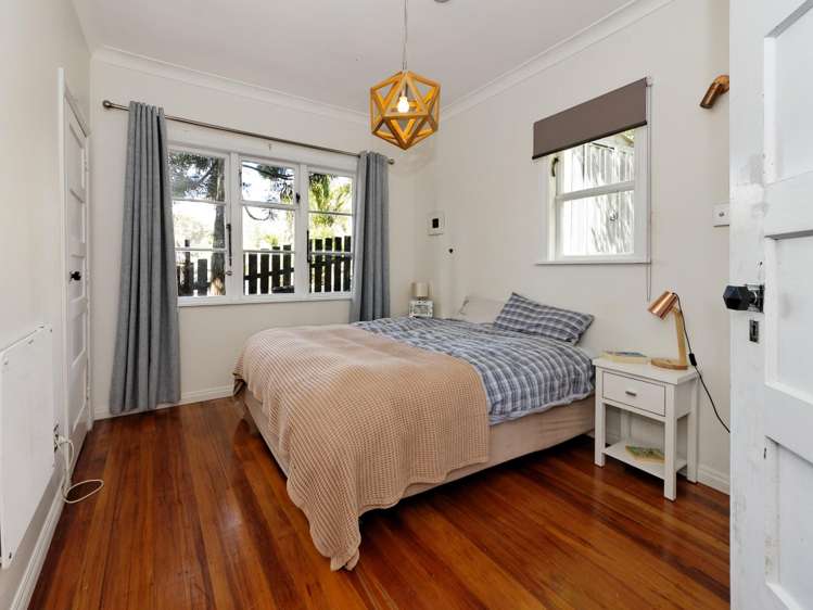 10a Kashmir Road Glen Eden_4