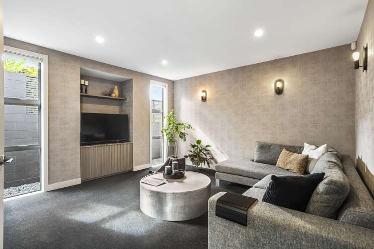 5 Haydn Avenue Royal Oak_12