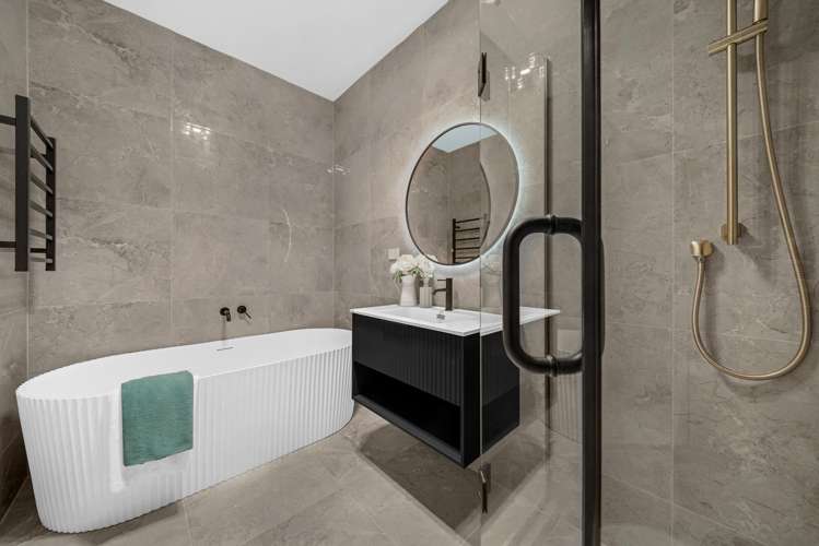 10 Furlough Road Opaheke_15