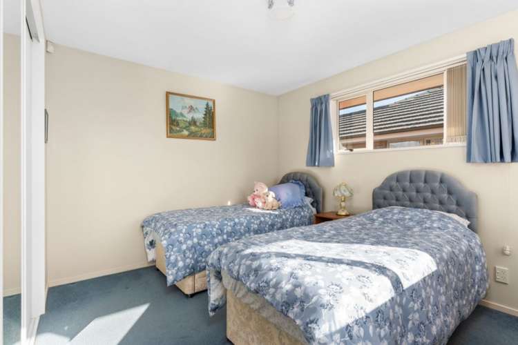 2 Bluebell Lane Woolston_8