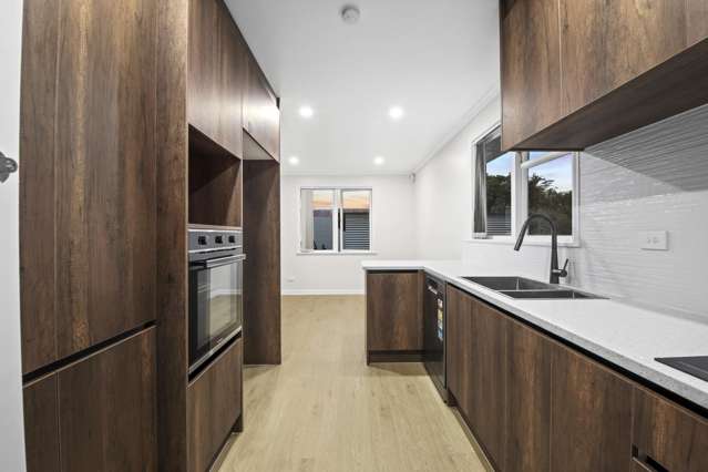 17 Gill Crescent Redwoodtown_2