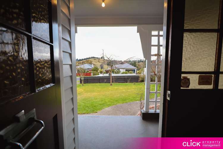 21 Thoreau Street Concord_2