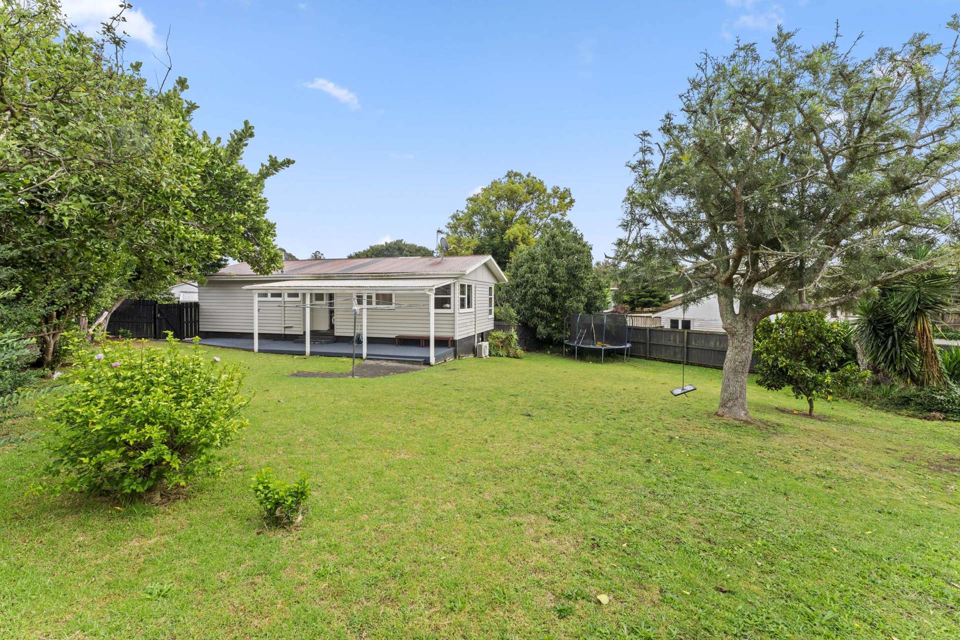 7 Rainbow Place Wattle Downs_0
