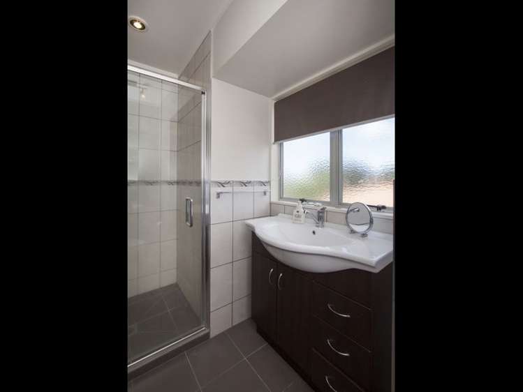 5 Wakanoi Place Hauraki Surrounds_10