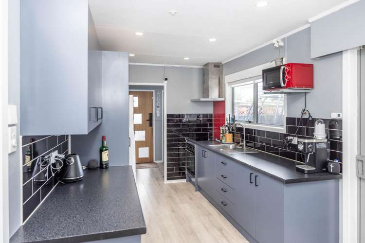 56 Karen Crescent Dinsdale_6