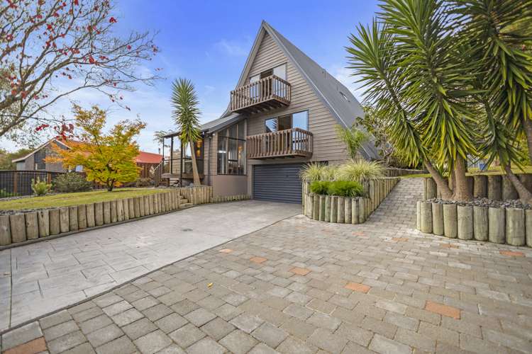 6 Marlowe Drive Leamington_23