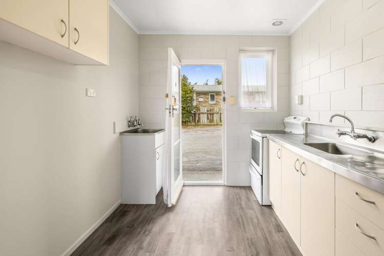 57f James Street Glenholme_4