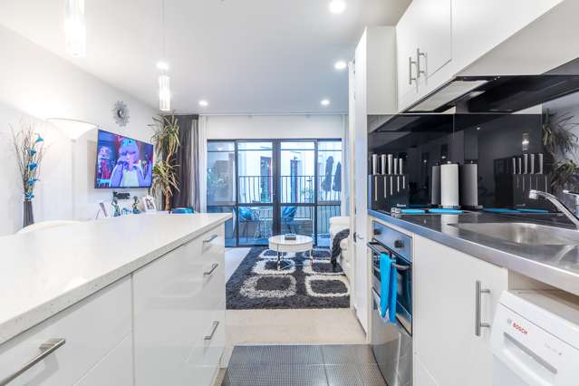 1a/77 Fort Street Auckland Central_4