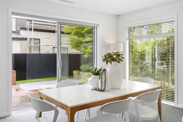 585 Madras Street Saint Albans_9