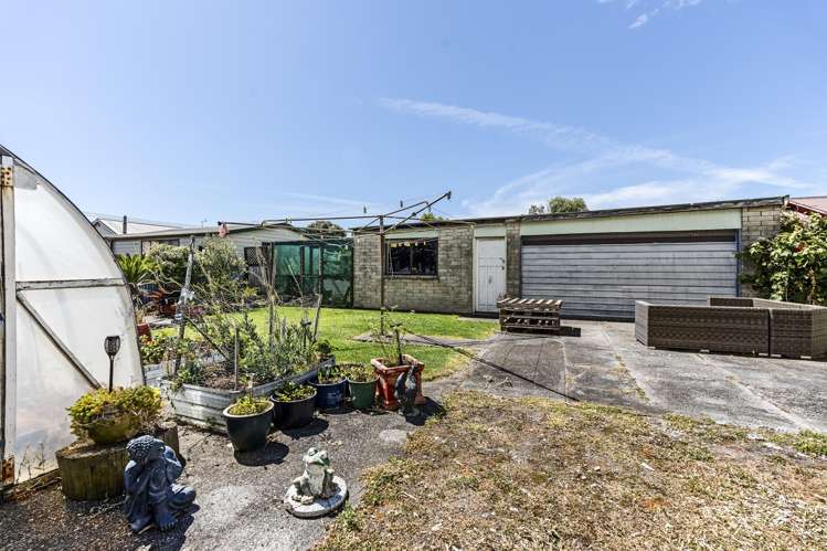 70 Domett Street Waitara_16