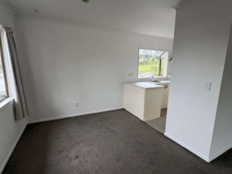 25 Loughanure Place Massey_3