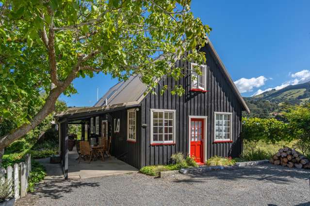 5849 Christchurch Akaroa Road Barrys Bay_2