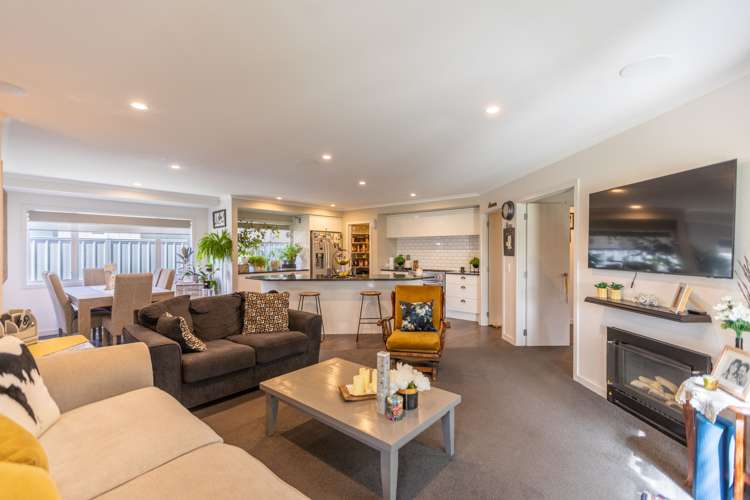 24 Pelorus Avenue Poraiti_2